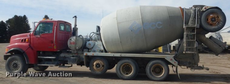 image for item HE9668 2007 Sterling LT9511  ready mix truck