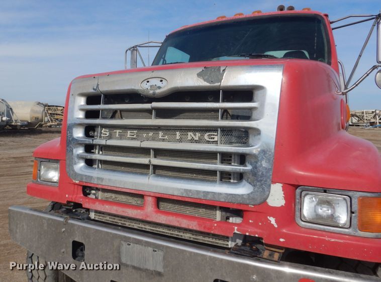 image for item HE9668 2007 Sterling LT9511  ready mix truck