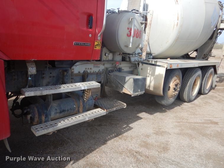 image for item HE9668 2007 Sterling LT9511  ready mix truck