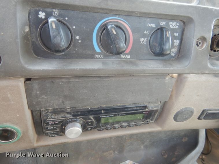 image for item HE9668 2007 Sterling LT9511  ready mix truck