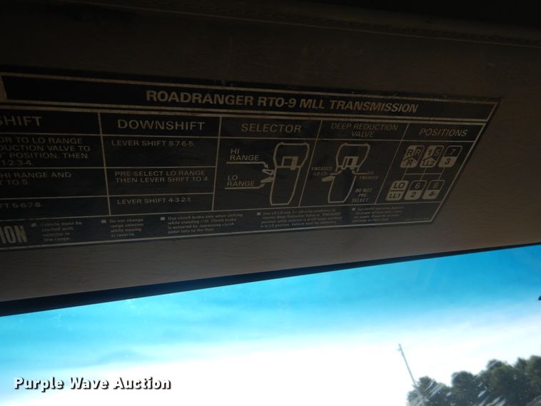 image for item HE9668 2007 Sterling LT9511  ready mix truck