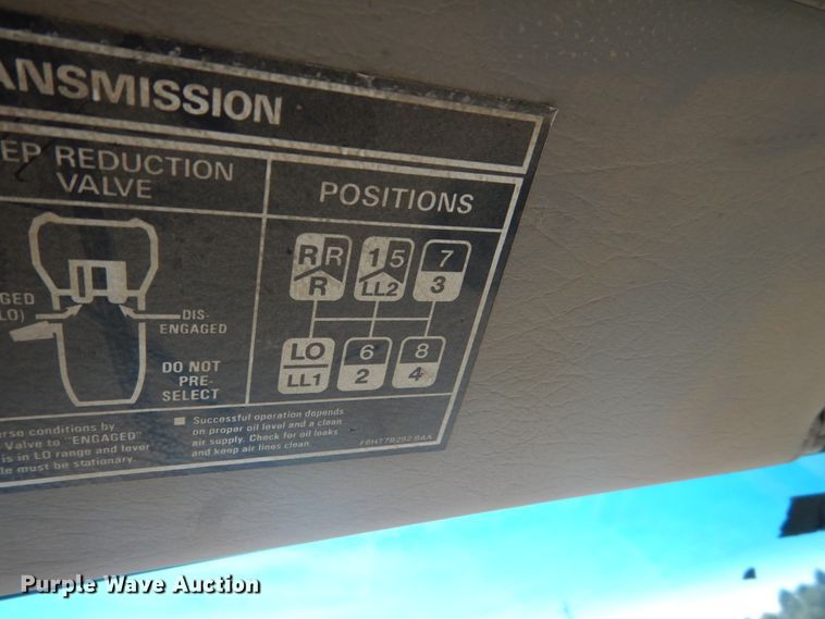 image for item HE9668 2007 Sterling LT9511  ready mix truck