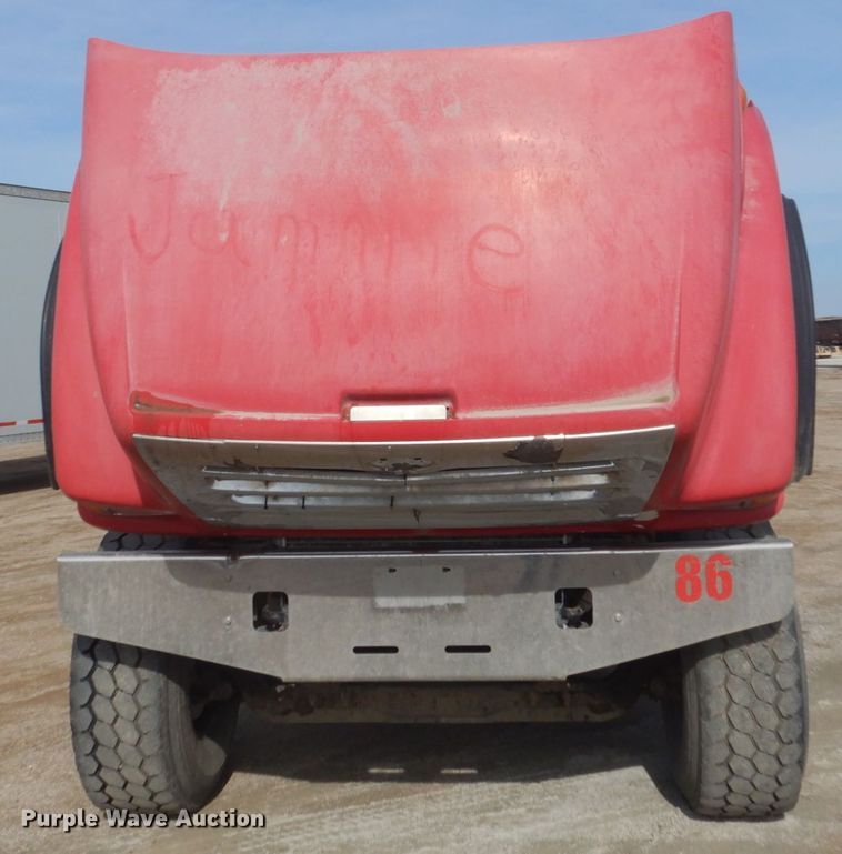 image for item HE9668 2007 Sterling LT9511  ready mix truck