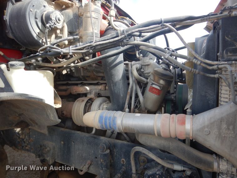 image for item HE9668 2007 Sterling LT9511  ready mix truck