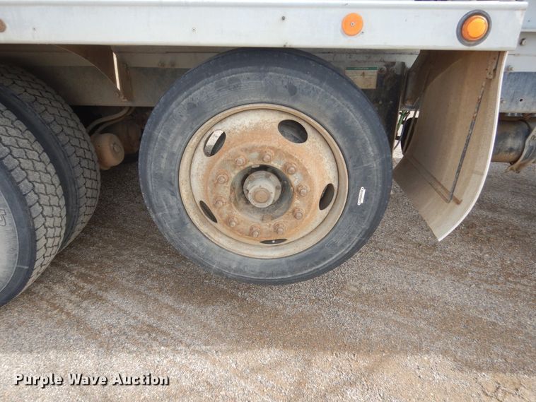 image for item HE9668 2007 Sterling LT9511  ready mix truck