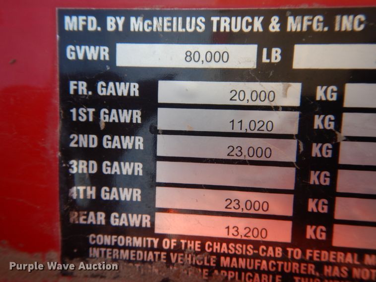 image for item HE9668 2007 Sterling LT9511  ready mix truck