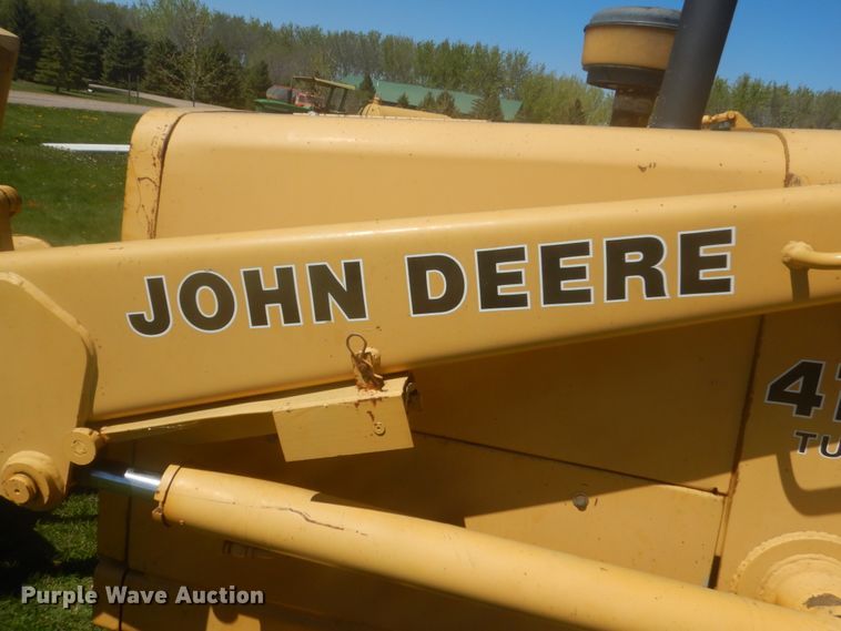 image for item HE9709 1984 John Deere 410B  backhoe