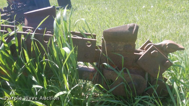 image for item HE9711 Ditch Witch R60  trencher