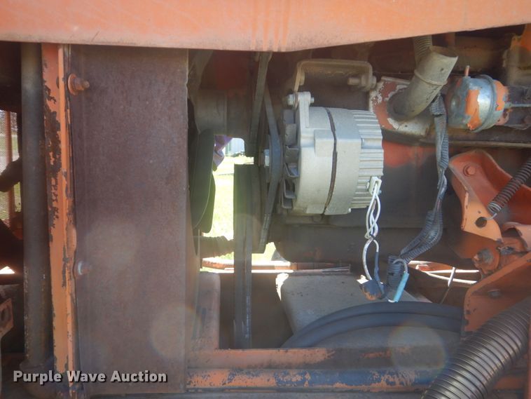 image for item HE9711 Ditch Witch R60  trencher