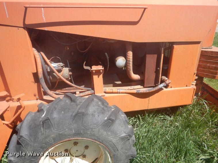 image for item HE9711 Ditch Witch R60  trencher