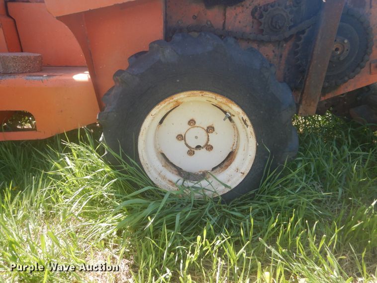 image for item HE9711 Ditch Witch R60  trencher