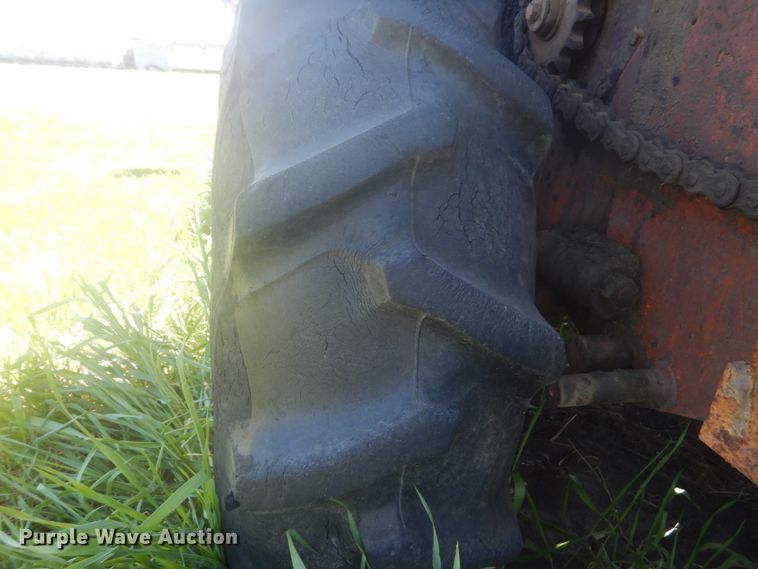 image for item HE9711 Ditch Witch R60  trencher