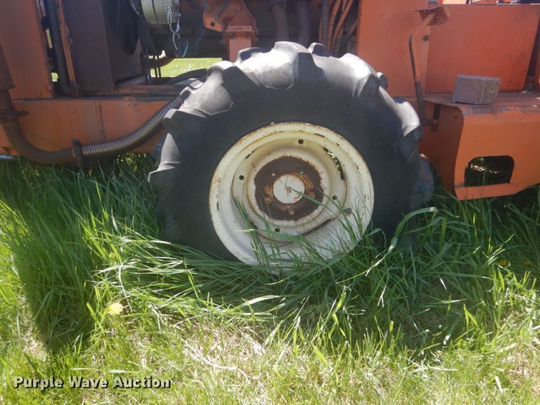 image for item HE9711 Ditch Witch R60  trencher