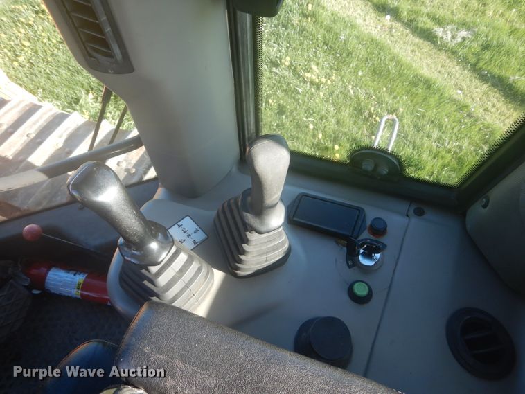 image for item HE9721 2003 Case 1850K  dozer