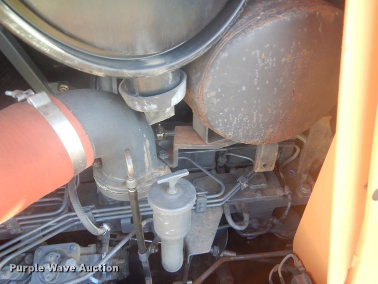 image for item HE9721 2003 Case 1850K  dozer