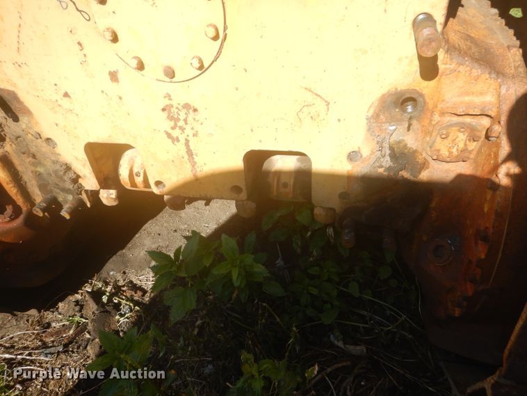 image for item HE9722 Caterpillar D8  dozer