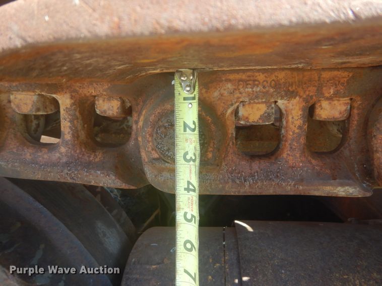 image for item HE9722 Caterpillar D8  dozer