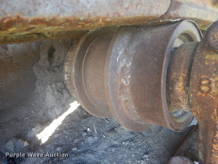 image for item HE9722 Caterpillar D8  dozer