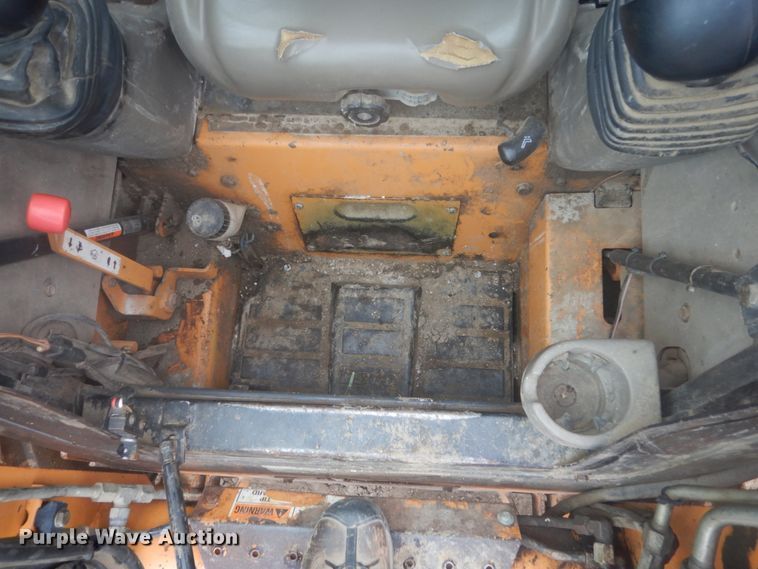 image for item HE9725 2009 Case 440 Series 3  skid steer loader