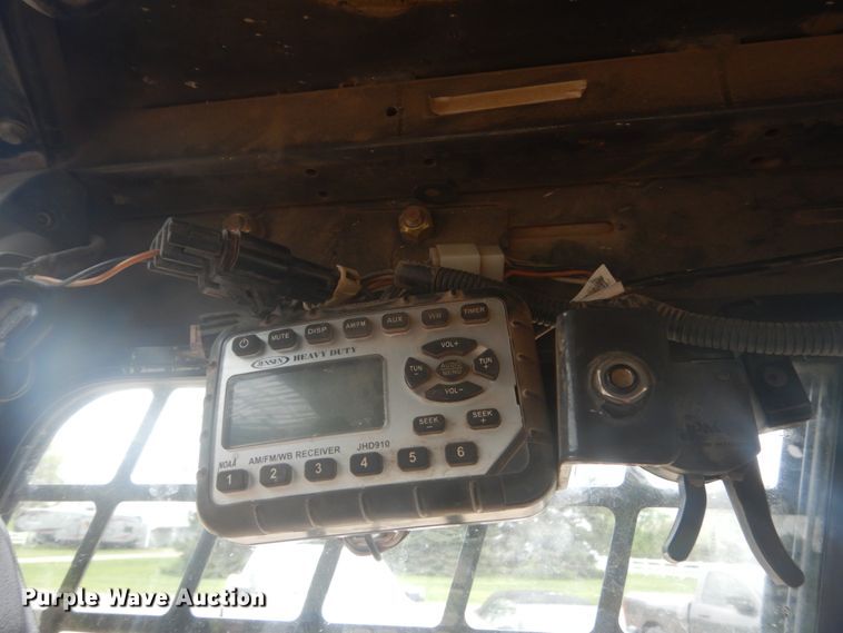 image for item HE9725 2009 Case 440 Series 3  skid steer loader