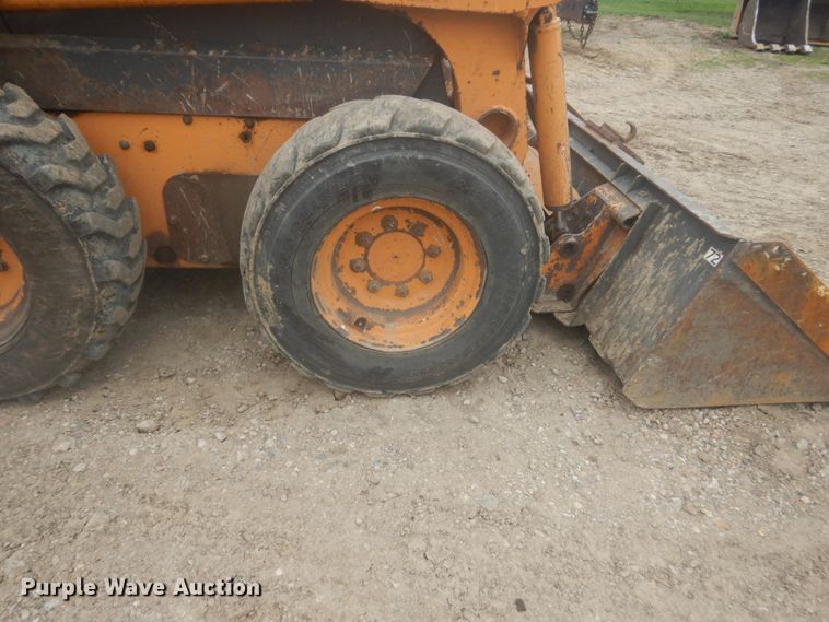 image for item HE9725 2009 Case 440 Series 3  skid steer loader