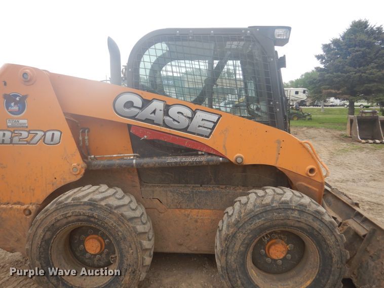 image for item HE9726 2016 Case SR270  skid steer loader