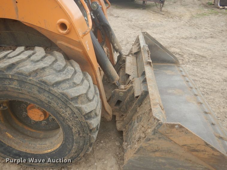 image for item HE9726 2016 Case SR270  skid steer loader