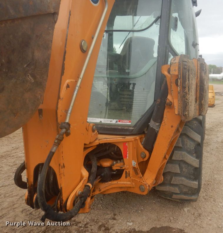 image for item HE9728 Case 580 Super N  backhoe