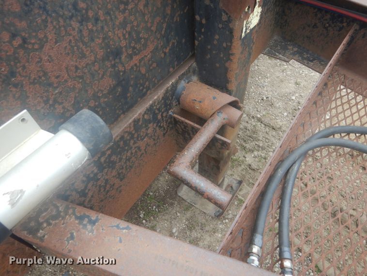 image for item HE9730 2000 Econoline DPM26TA  tilt deck equipment trailer