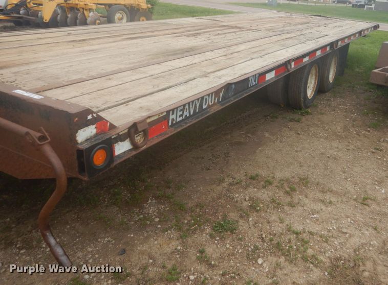 image for item HE9730 2000 Econoline DPM26TA  tilt deck equipment trailer