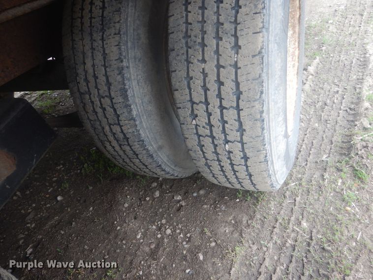 image for item HE9730 2000 Econoline DPM26TA  tilt deck equipment trailer