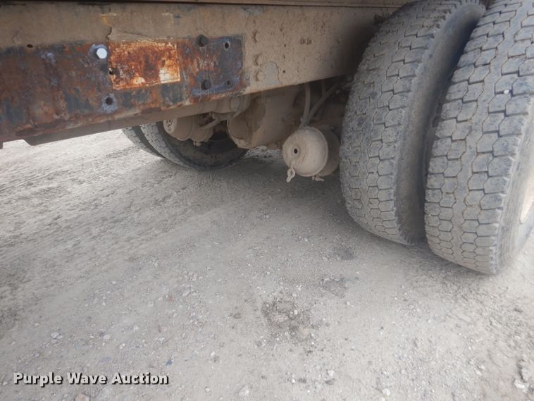 image for item HE9731 2011 International WorkStar 7600  dump truck