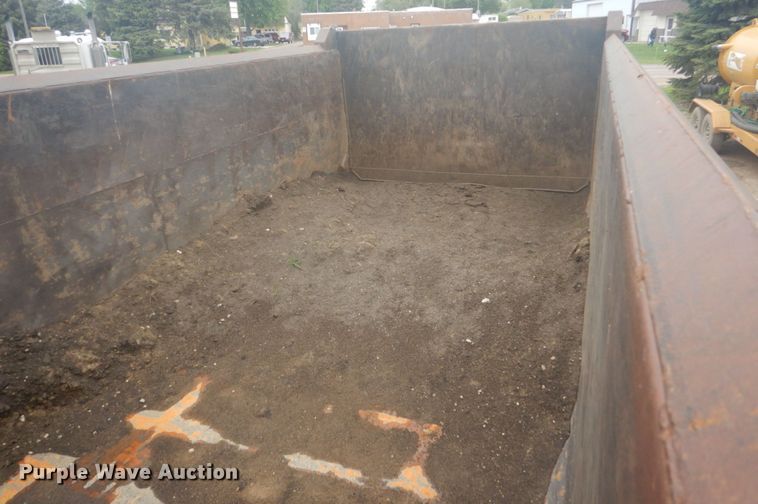 image for item HE9731 2011 International WorkStar 7600  dump truck