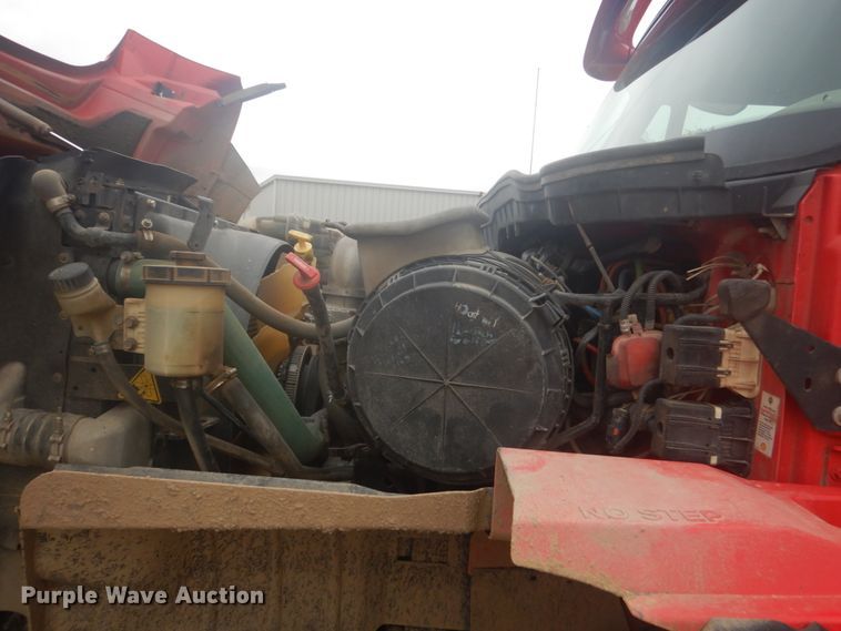 image for item HE9731 2011 International WorkStar 7600  dump truck