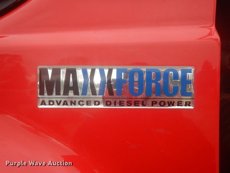 image for item HE9731 2011 International WorkStar 7600  dump truck