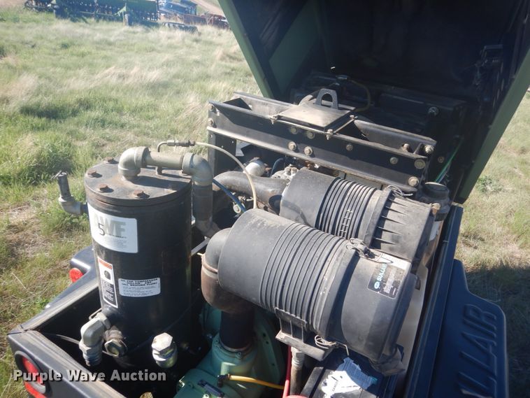 image for item HE9735 Sullair 185  air compressor