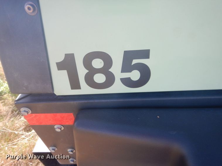 image for item HE9735 Sullair 185  air compressor