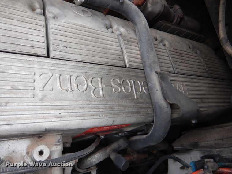 image for item HL9490 2010 Freightliner Business Class M2  dump truck