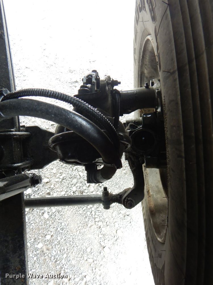 image for item HL9490 2010 Freightliner Business Class M2  dump truck