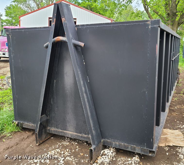 image for item HM9920 Roll-off dumpster