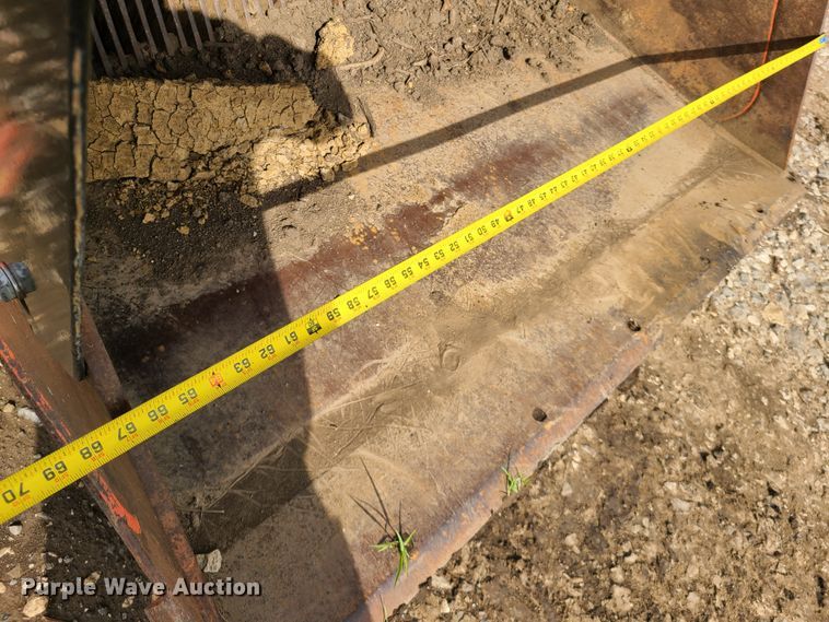 image for item HM9923 Allu DSB2-17 screener crusher bucket