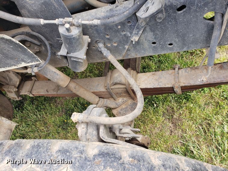 image for item HO9480 1993 International 4900  dump truck