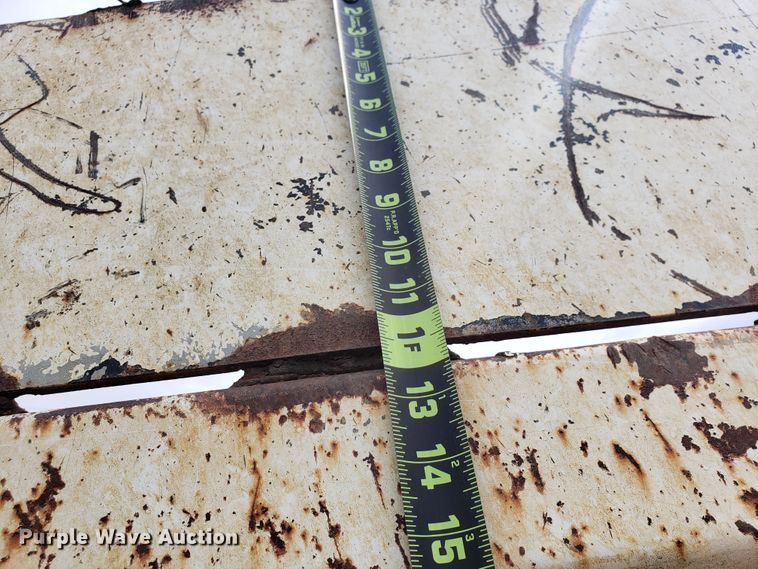 image for item HO9480 1993 International 4900  dump truck