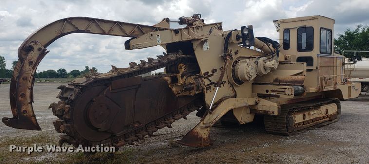 image for item HO9483 2000 Tesmec TRS 1085  trencher