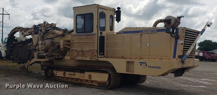 image for item HO9483 2000 Tesmec TRS 1085  trencher