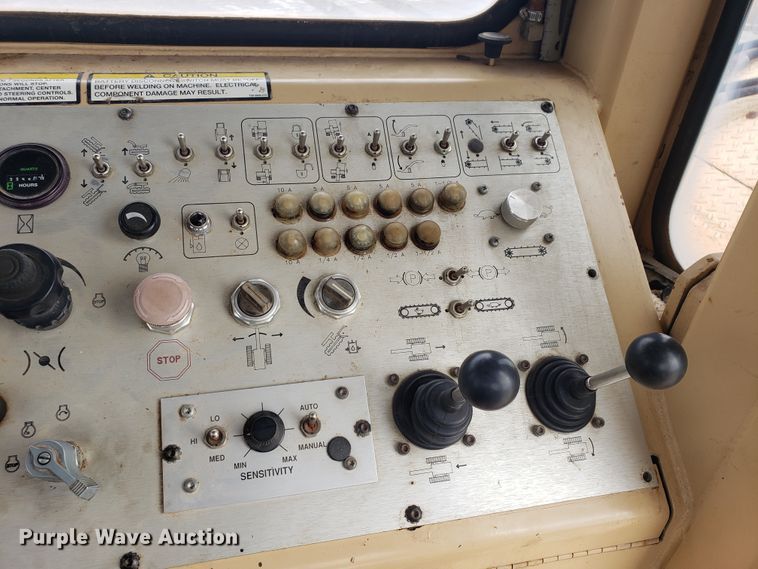 image for item HO9483 2000 Tesmec TRS 1085  trencher