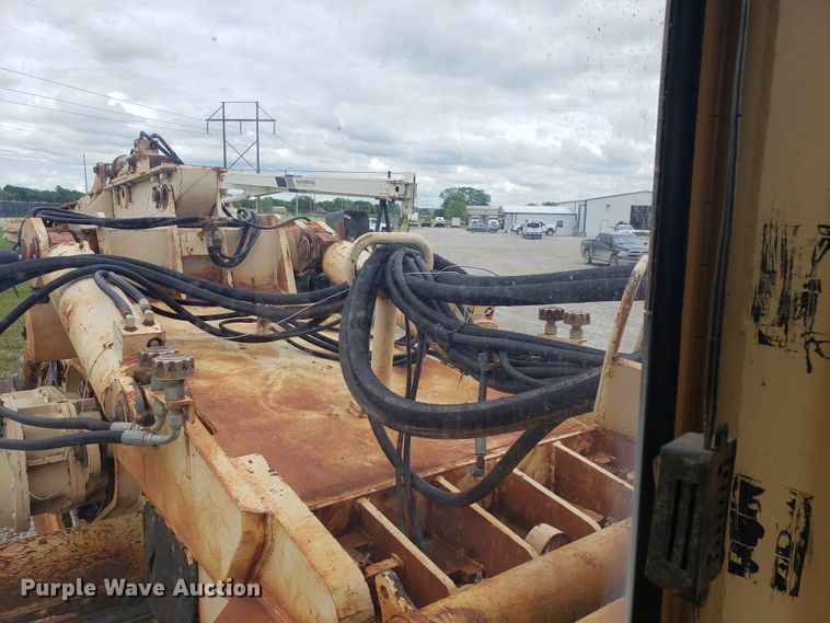 image for item HO9483 2000 Tesmec TRS 1085  trencher