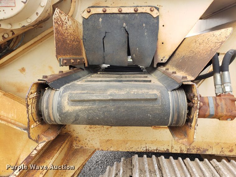 image for item HO9483 2000 Tesmec TRS 1085  trencher