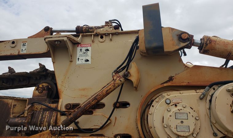 image for item HO9483 2000 Tesmec TRS 1085  trencher