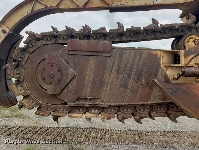 image for item HO9483 2000 Tesmec TRS 1085  trencher